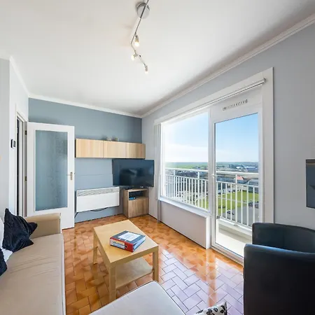 Penthouse With Sunny Terrace