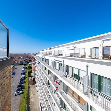 Penthouse With Sunny Terrace